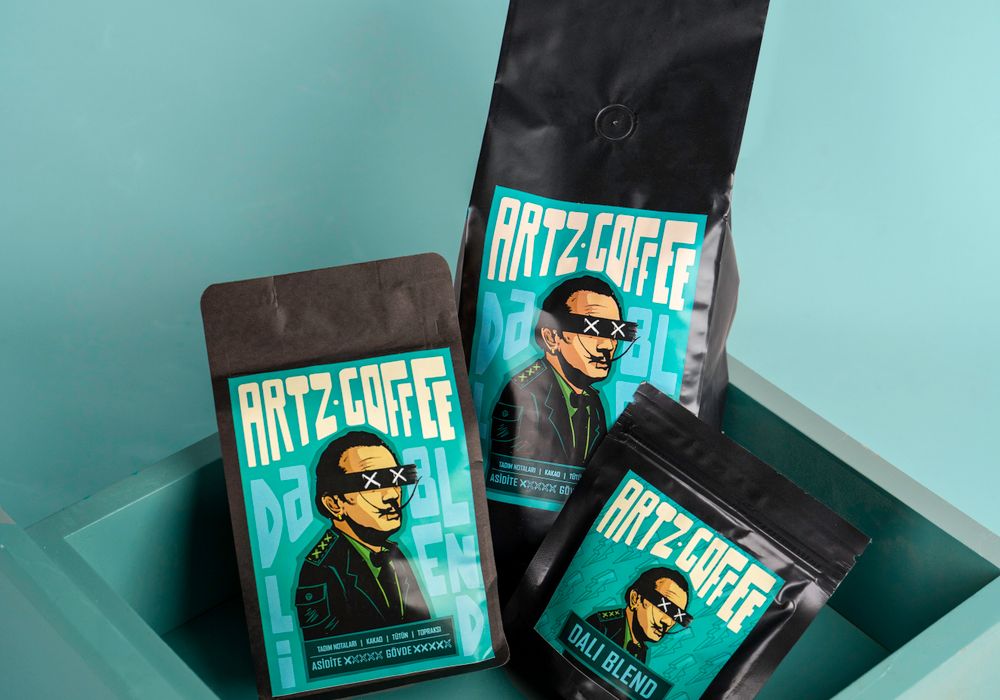 Custom Labels, Packaging and Boxes